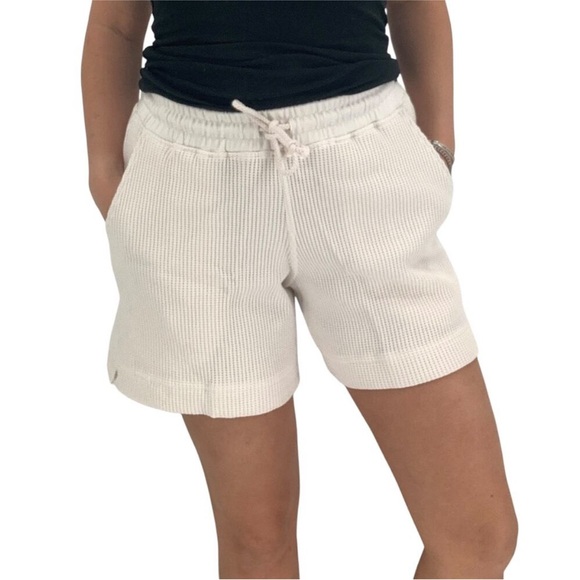 NWT AYR The Waffle Cone Short in Seashell Pima Cotton High Rise M - Picture 1 of 12